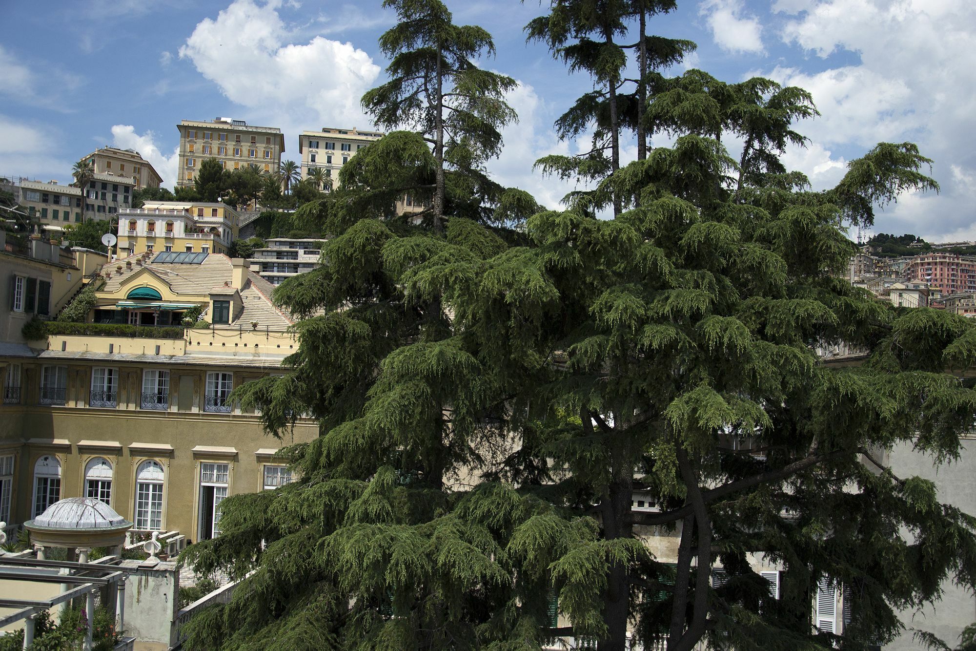 Sky On The Roofs - Il Cielo Sui Tetti Hotel Genoa Luaran gambar